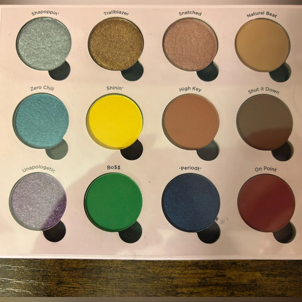 Ulta Beauty Girls United Eyeshadow Palette - Picture 2 of 2